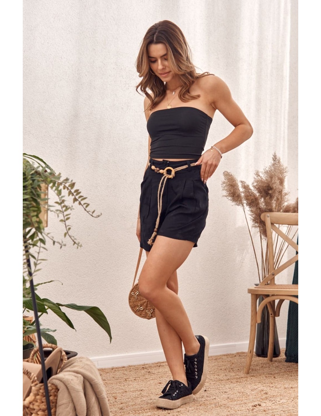 Pantaloni scurți cu model în relief, talie înaltă, negru MP47359 - Magazin online - Boutique